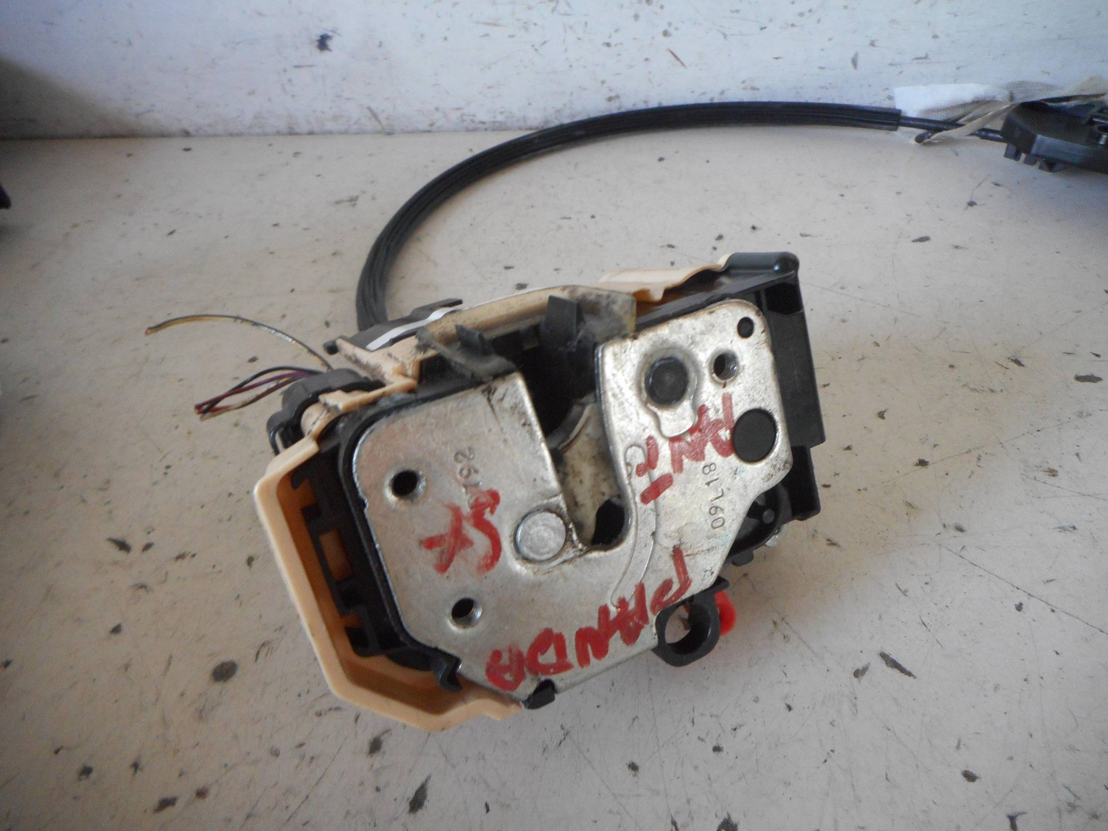 Serratura porta ant. sx.